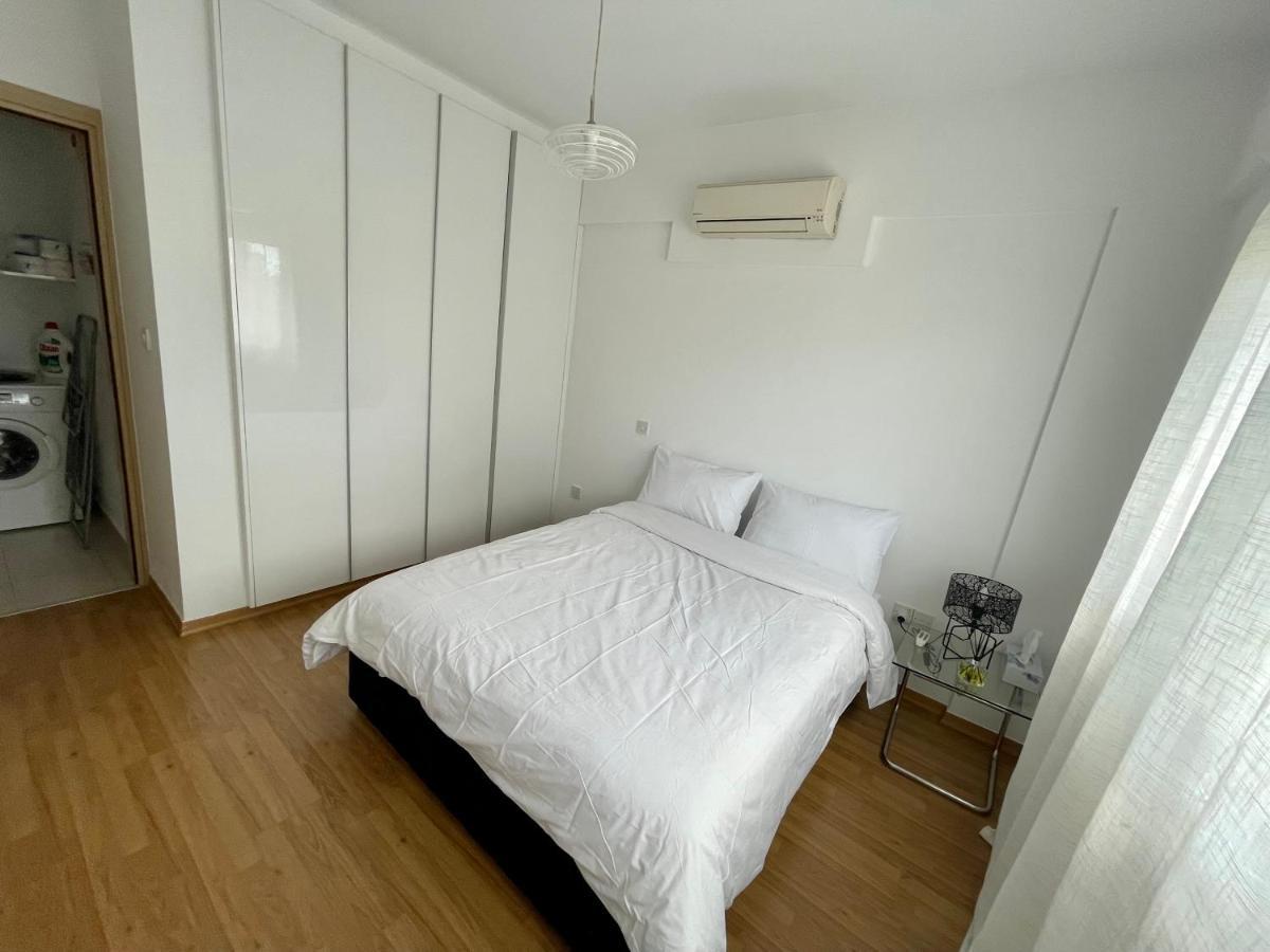 Amazing 2-Bedroom Apartment With Pool!! Λεμεσός Εξωτερικό φωτογραφία