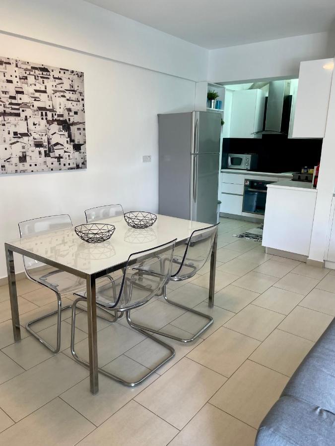 Amazing 2-Bedroom Apartment With Pool!! Λεμεσός Εξωτερικό φωτογραφία